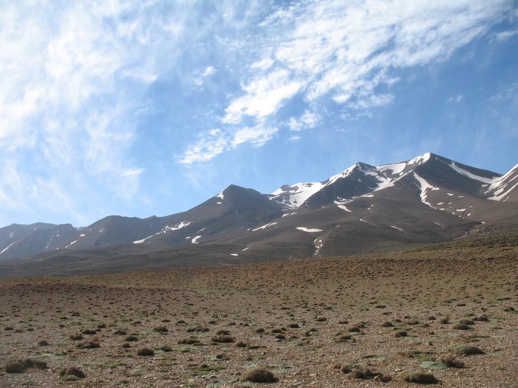 Kasbah Ait Bouguemez Hotel Agouti Екстериор снимка