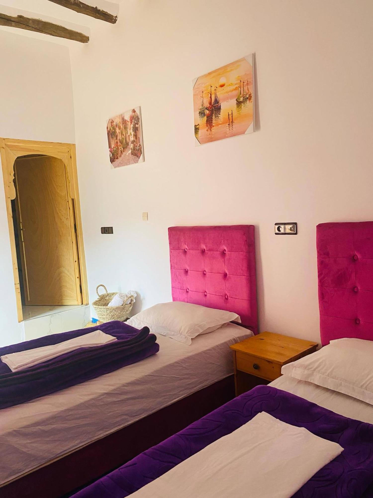 Kasbah Ait Bouguemez Hotel Agouti Екстериор снимка