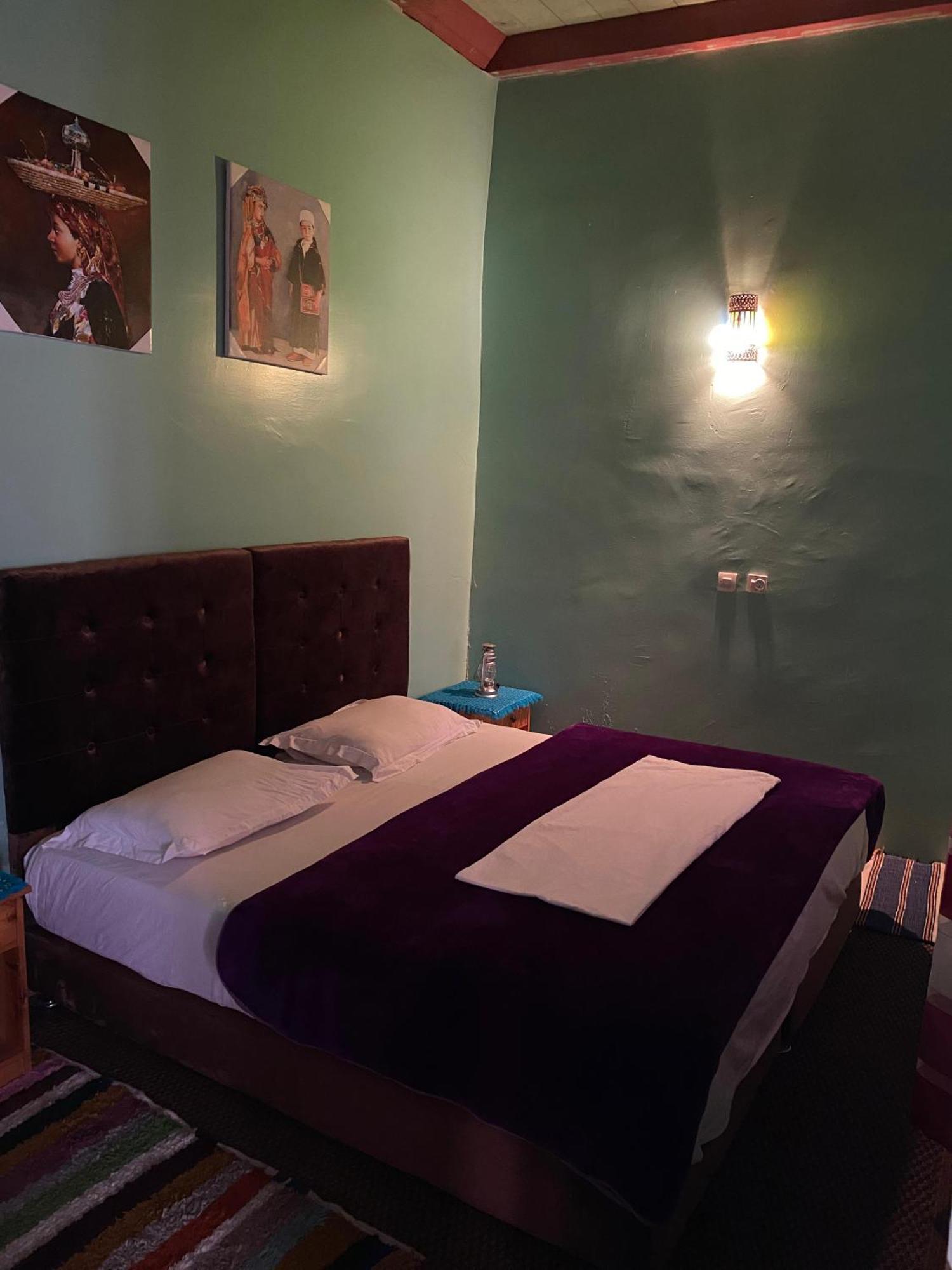 Kasbah Ait Bouguemez Hotel Agouti Екстериор снимка