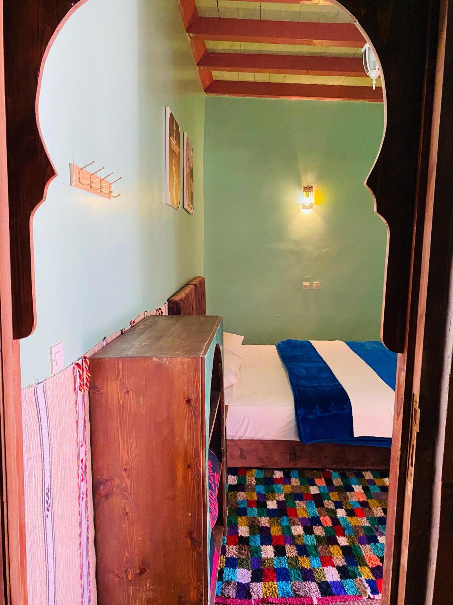 Kasbah Ait Bouguemez Hotel Agouti Екстериор снимка