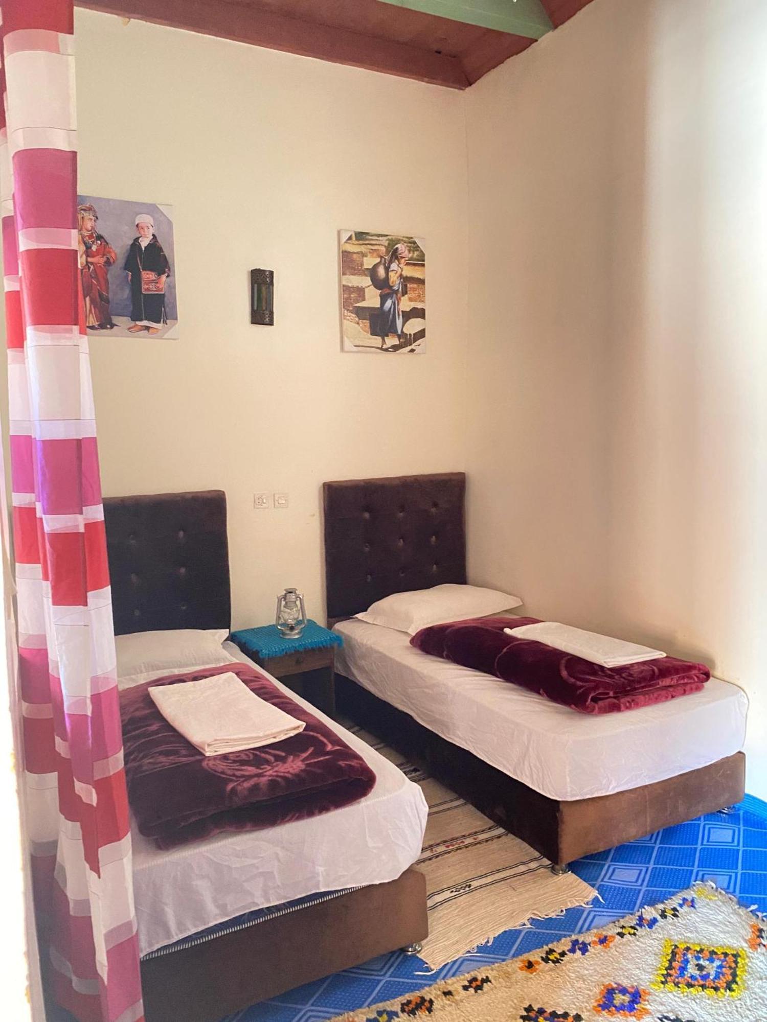Kasbah Ait Bouguemez Hotel Agouti Екстериор снимка