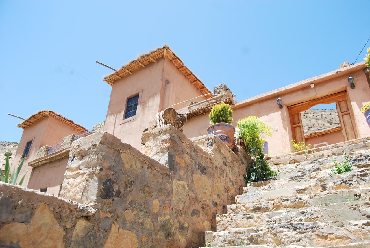 Kasbah Ait Bouguemez Hotel Agouti Екстериор снимка