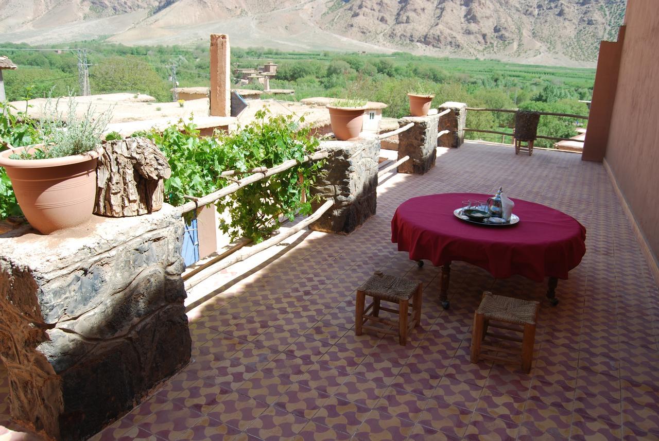 Kasbah Ait Bouguemez Hotel Agouti Екстериор снимка
