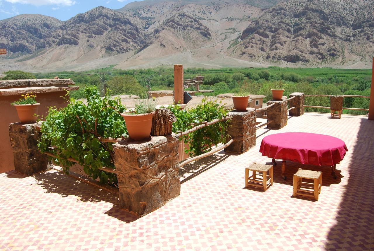 Kasbah Ait Bouguemez Hotel Agouti Екстериор снимка